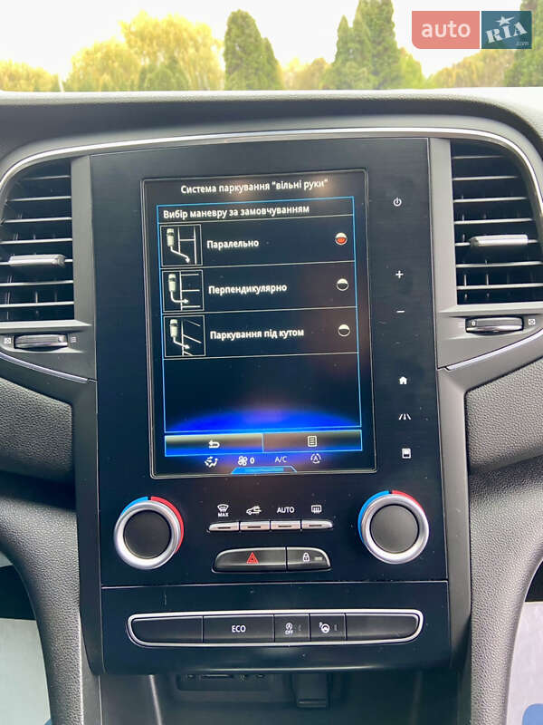 Хэтчбек Renault Megane 2017 в Умани