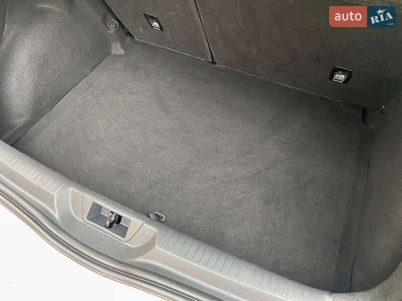 Хэтчбек Renault Megane 2017 в Умани