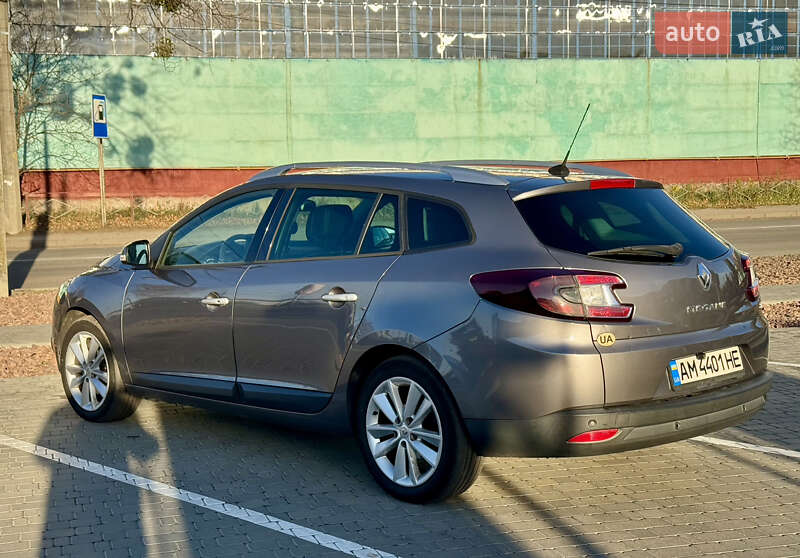 Универсал Renault Megane 2010 в Житомире фото 3 Универсал Renault Megane 2010 в Житомире