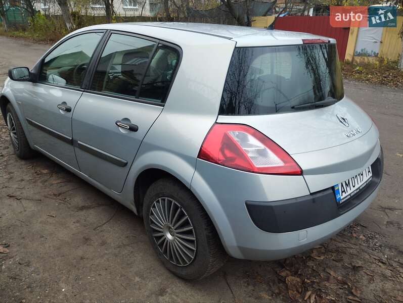 Хэтчбек Renault Megane 2003 в Радомышле фото 5 Хэтчбек Renault Megane 2003 в Радомышле