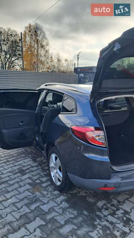 Универсал Renault Megane 2014 в Луцке