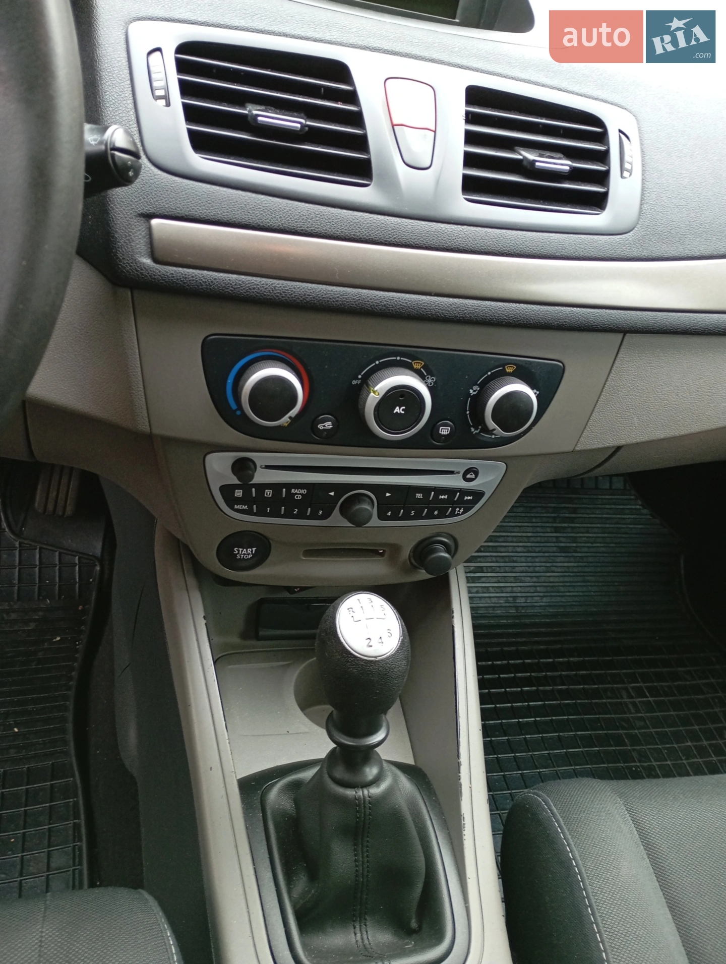 2010 Renault Megane - мініатюра 5