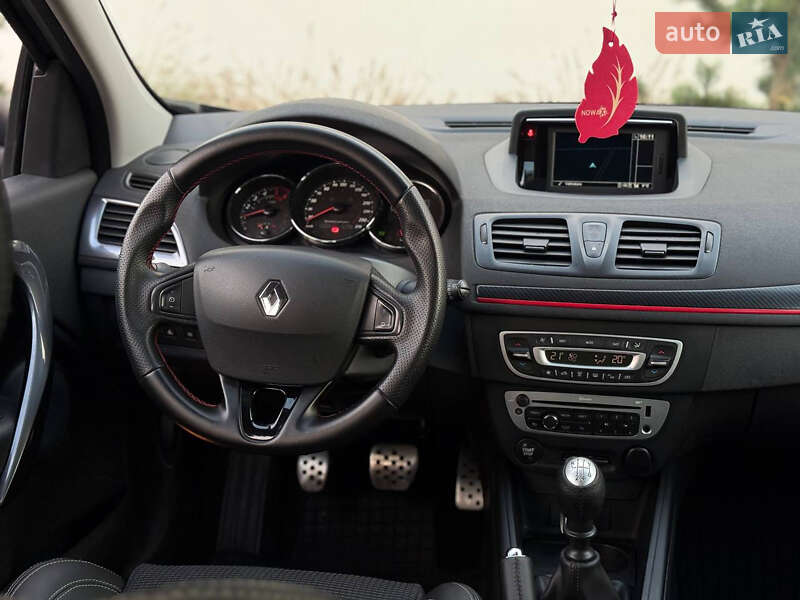Универсал Renault Megane 2014 в Луцке фото 35 Универсал Renault Megane 2014 в Луцке