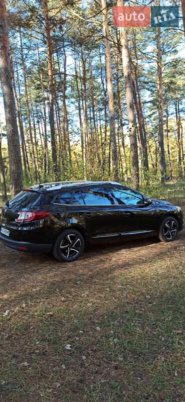 Универсал Renault Megane 2014 в Киеве фото 2 Универсал Renault Megane 2014 в Киеве