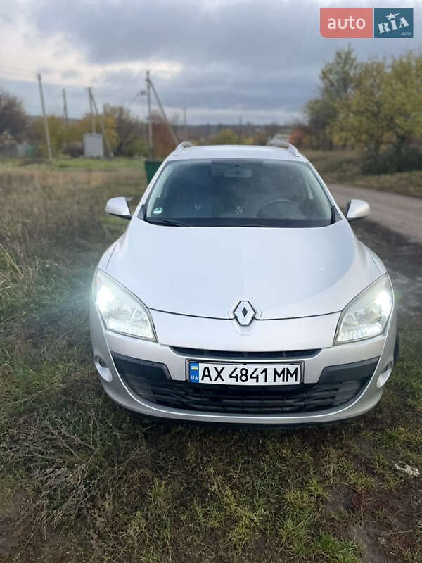 Универсал Renault Megane 2009 в Золочеве фото 3 Универсал Renault Megane 2009 в Золочеве