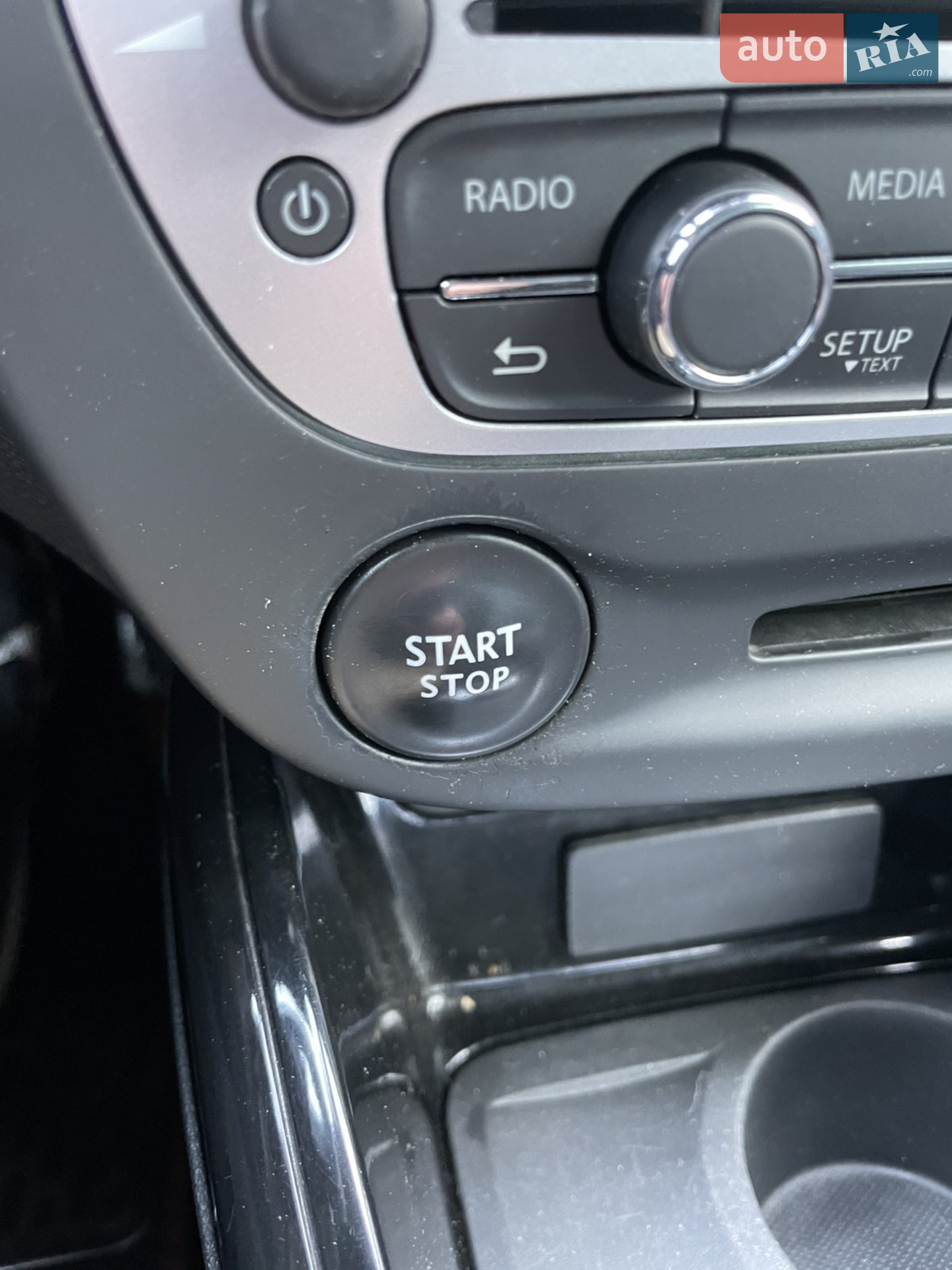 2013 Renault Megane - мініатюра 28