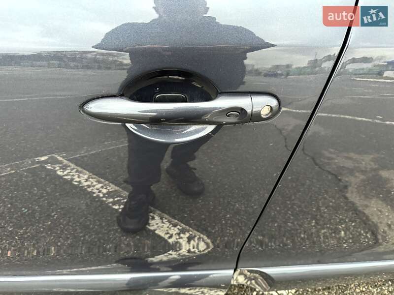 Універсал Renault Megane 2013 в Києві фото 14 Універсал Renault Megane 2013 в Києві