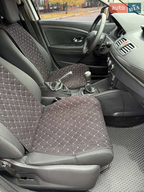 Хэтчбек Renault Megane 2014 в Кривом Роге