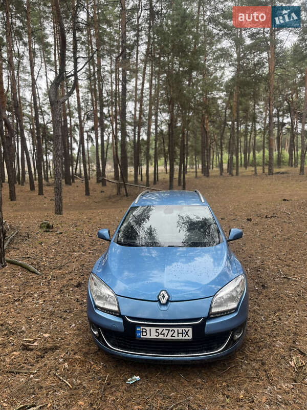 Універсал Renault Megane 2012 в Чорнухах