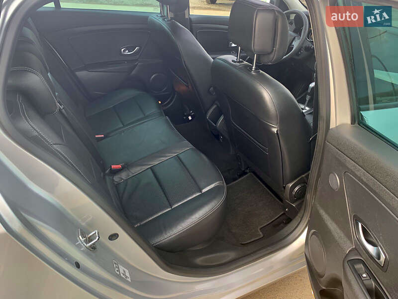 Универсал Renault Megane 2010 в Киеве