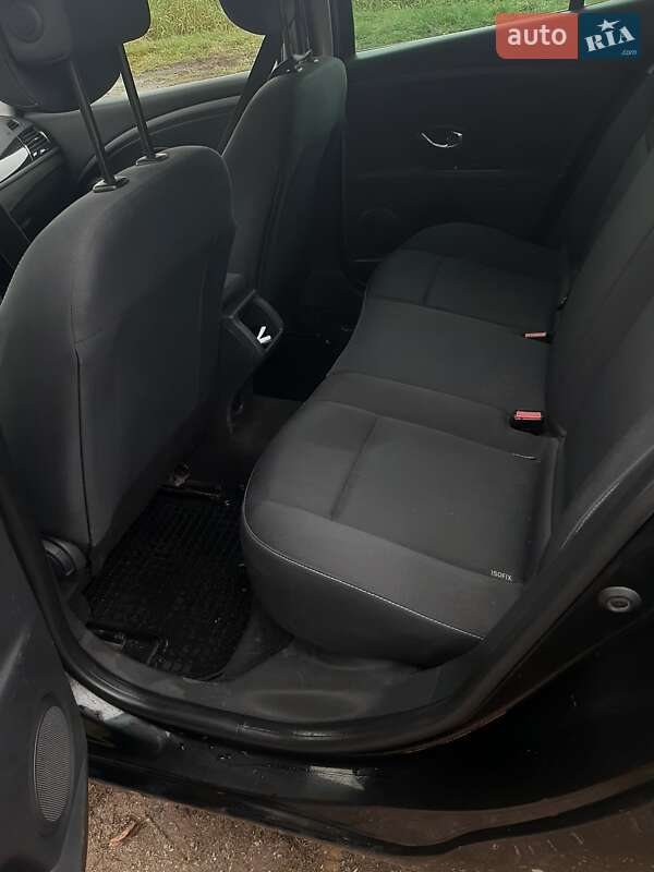 Хетчбек Renault Megane 2011 в Старокостянтинові