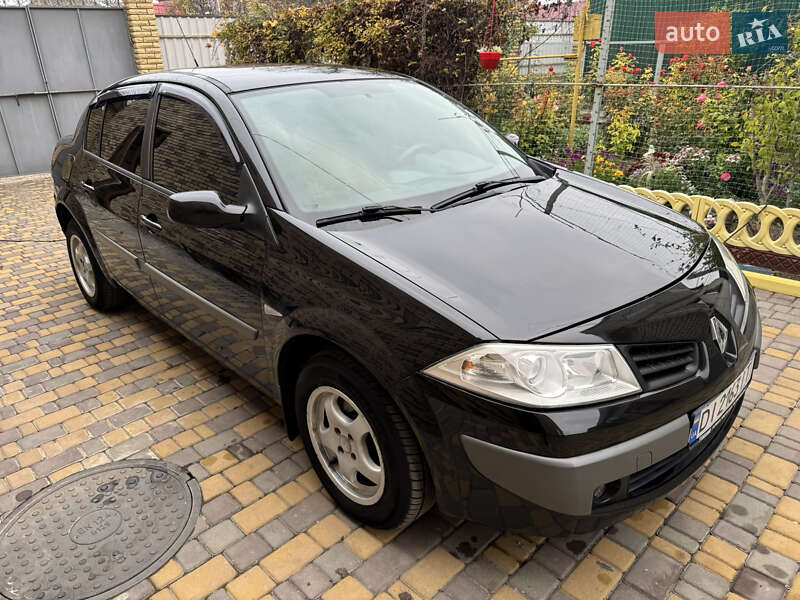 Седан Renault Megane 2007 в Новом Буге фото 7 Седан Renault Megane 2007 в Новом Буге