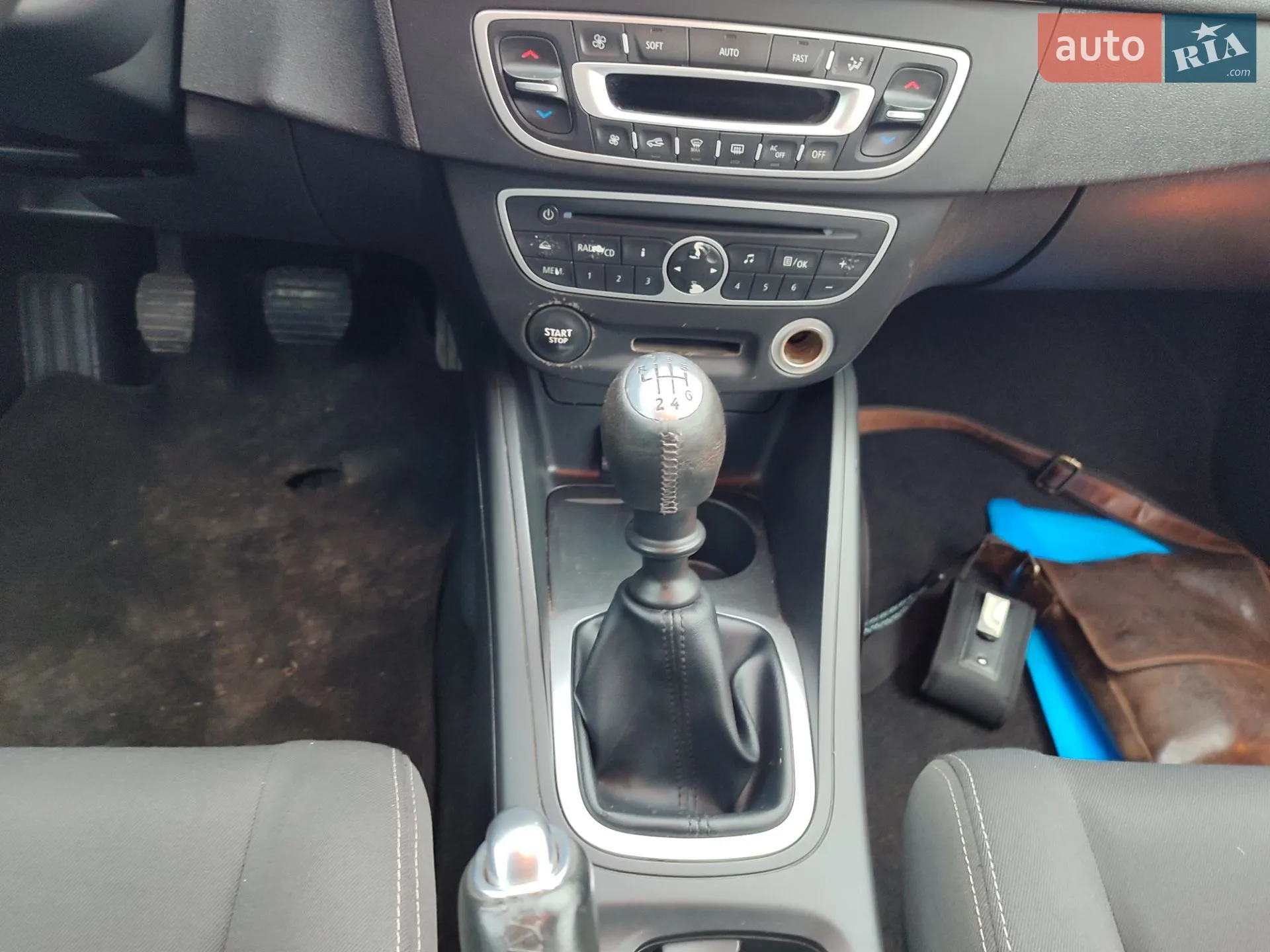 2010 Renault Megane - мініатюра 17
