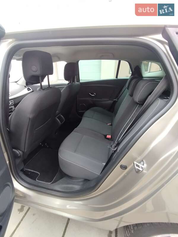 Універсал Renault Megane 2013 в Луцьку