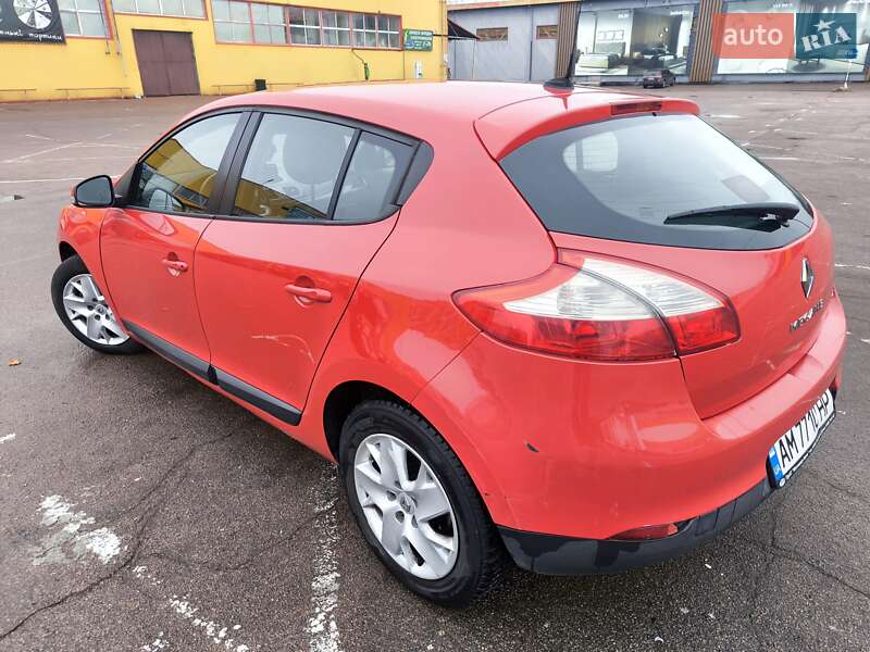Хэтчбек Renault Megane 2012 в Житомире фото 4 Хэтчбек Renault Megane 2012 в Житомире