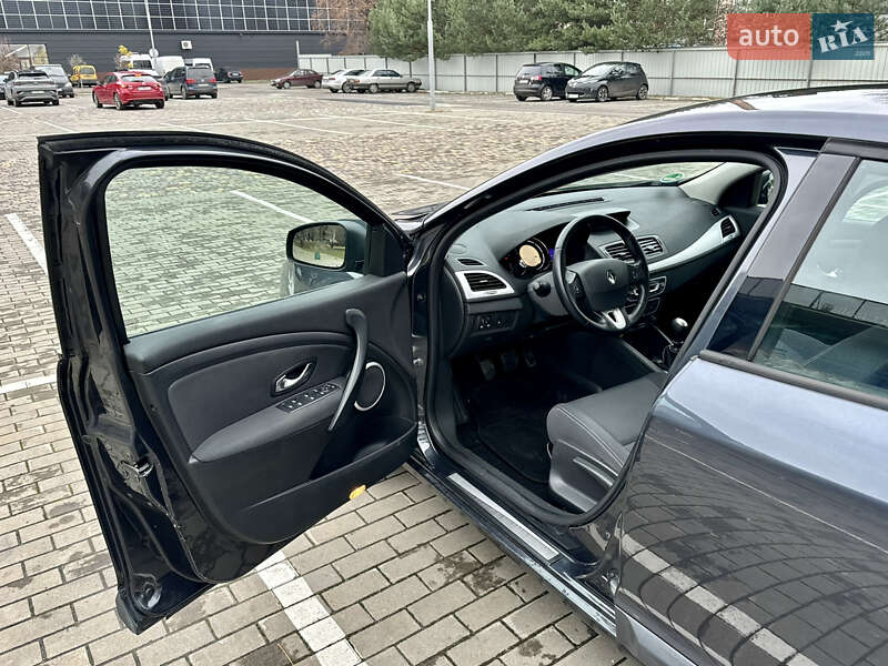 Хэтчбек Renault Megane 2010 в Луцке