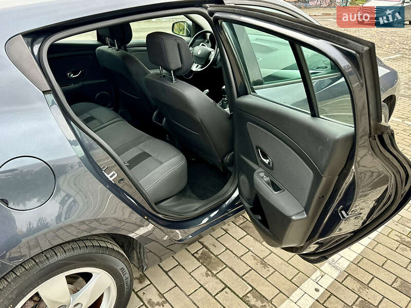 Хэтчбек Renault Megane 2010 в Луцке