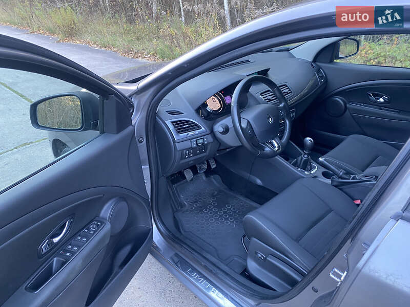 Универсал Renault Megane 2014 в Луцке фото 11 Универсал Renault Megane 2014 в Луцке