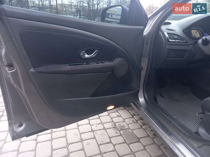 Универсал Renault Megane 2012 в Ужгороде