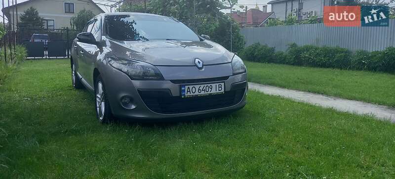 Универсал Renault Megane 2012 в Ужгороде