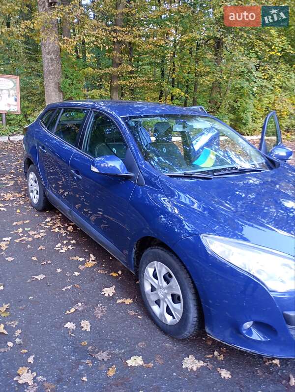 Универсал Renault Megane 2011 в Ярмолинцах фото 4 Универсал Renault Megane 2011 в Ярмолинцах