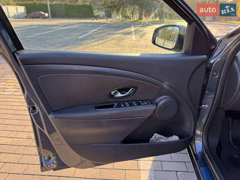 Универсал Renault Megane 2015 в Луцке фото 20 Универсал Renault Megane 2015 в Луцке