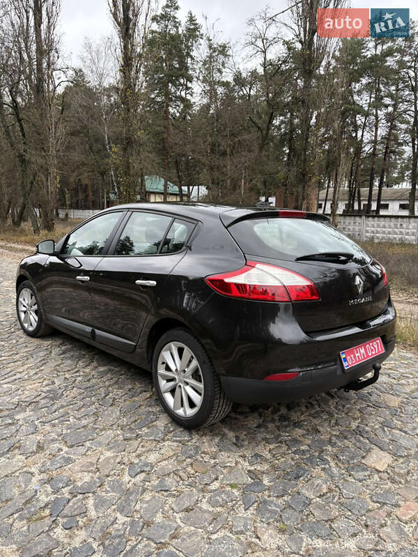 Хэтчбек Renault Megane 2010 в Ахтырке фото 6 Хэтчбек Renault Megane 2010 в Ахтырке