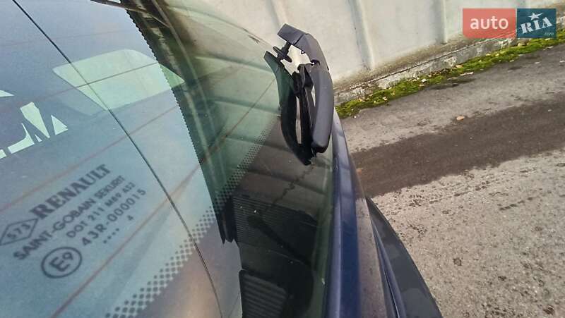 Универсал Renault Megane 2005 в Сарнах