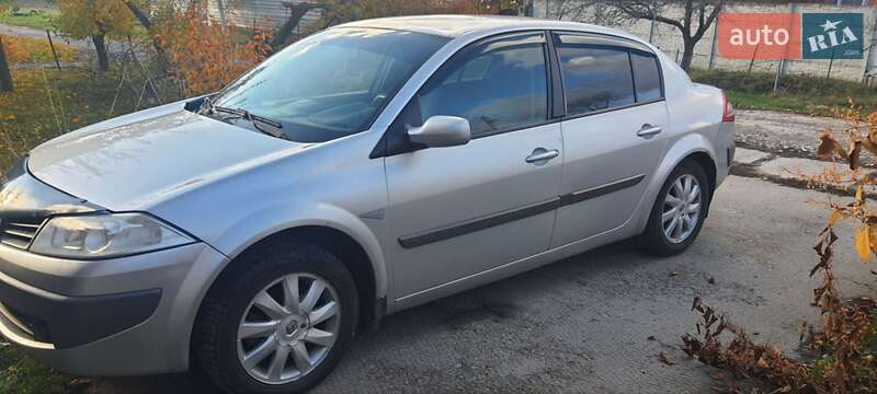 Седан Renault Megane 2006 в Чугуеве фото 8 Седан Renault Megane 2006 в Чугуеве