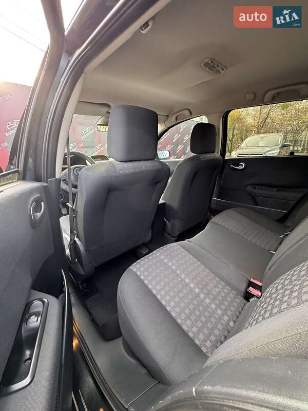 Универсал Renault Megane 2006 в Сумах фото 17 Универсал Renault Megane 2006 в Сумах