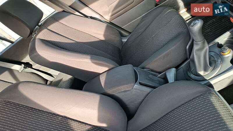 Универсал Renault Megane 2005 в Сарнах