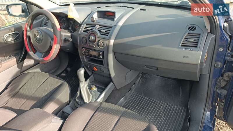 Универсал Renault Megane 2005 в Сарнах