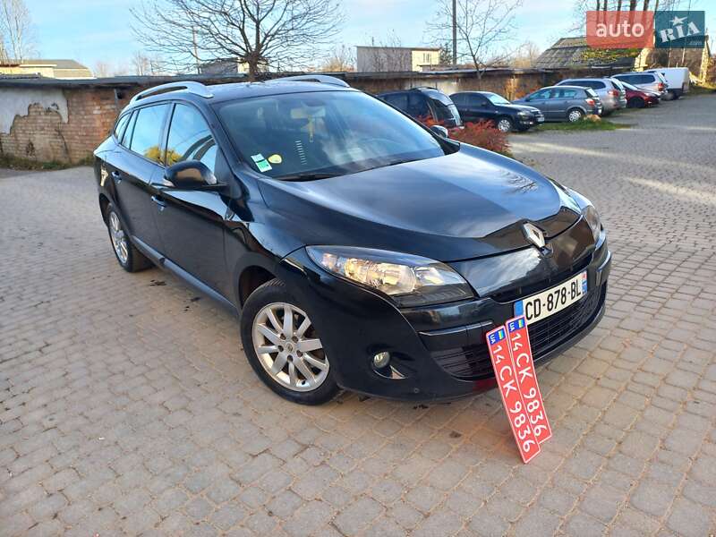 Универсал Renault Megane 2012 в Надворной фото Универсал Renault Megane 2012 в Надворной