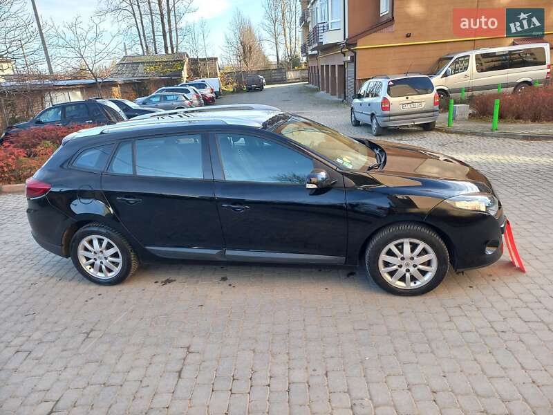Универсал Renault Megane 2012 в Надворной фото 15 Универсал Renault Megane 2012 в Надворной