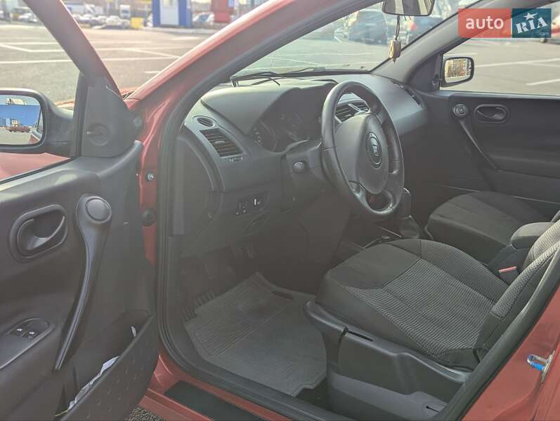 Універсал Renault Megane 2004 в Києві фото 12 Універсал Renault Megane 2004 в Києві