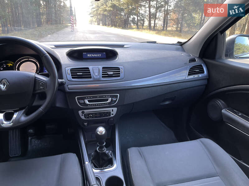 Универсал Renault Megane 2015 в Славуте фото 125 Универсал Renault Megane 2015 в Славуте