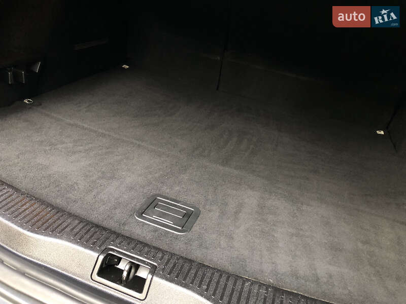 Універсал Renault Megane 2013 в Львові фото 44 Універсал Renault Megane 2013 в Львові