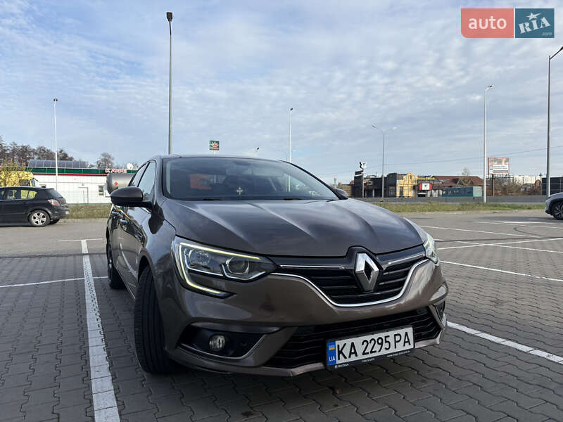 Седан Renault Megane 2017 в Василькові