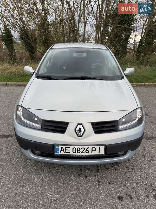 Седан Renault Megane 2004 в Запорожье фото 5 Седан Renault Megane 2004 в Запорожье