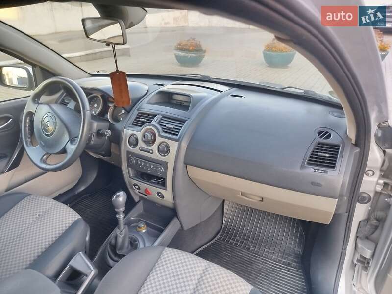 Универсал Renault Megane 2005 в Ровно фото 14 Универсал Renault Megane 2005 в Ровно
