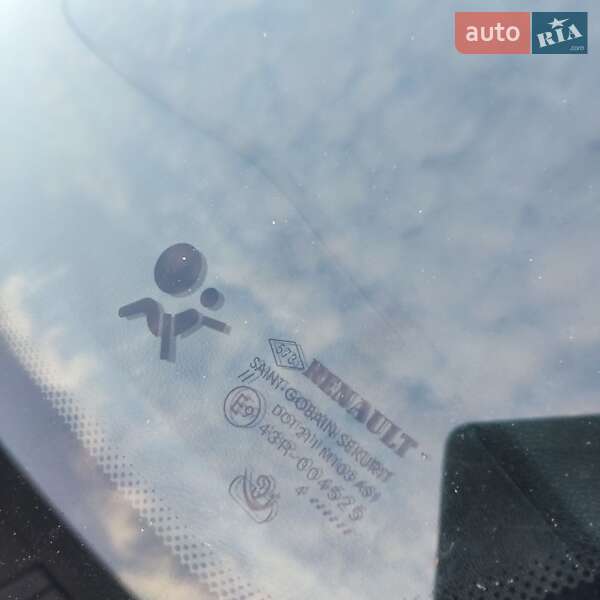 Универсал Renault Megane 2014 в Хмельницком фото 30 Универсал Renault Megane 2014 в Хмельницком