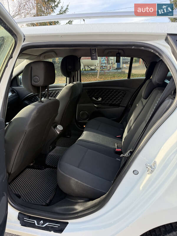 Универсал Renault Megane 2010 в Казатине фото 11 Универсал Renault Megane 2010 в Казатине