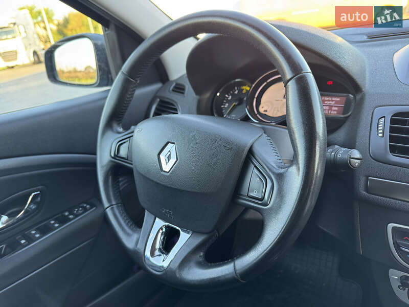 Универсал Renault Megane 2014 в Луцке фото 32 Универсал Renault Megane 2014 в Луцке