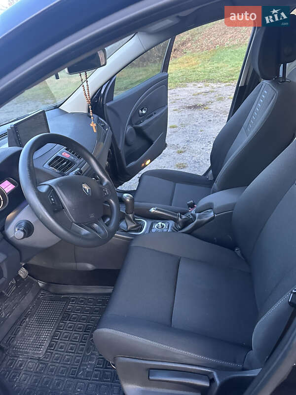 Универсал Renault Megane 2010 в Изяславе