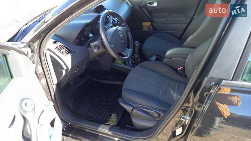 Универсал Renault Megane 2009 в Черкассах фото 11 Универсал Renault Megane 2009 в Черкассах
