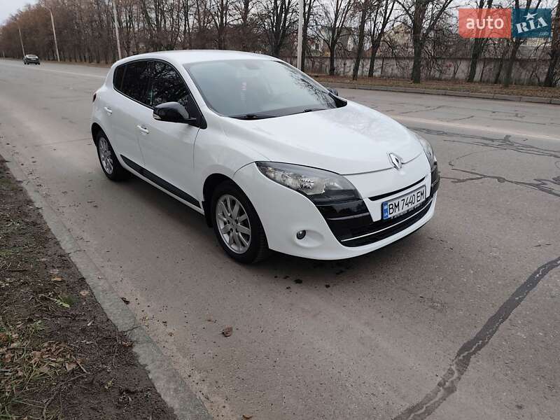 Хэтчбек Renault Megane 2011 в Сумах