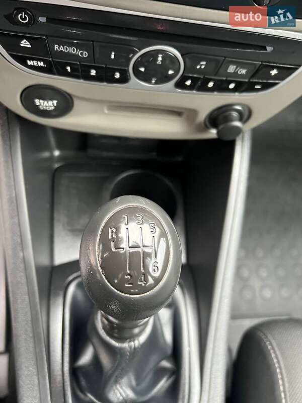 Универсал Renault Megane 2010 в Лубнах фото 40 Универсал Renault Megane 2010 в Лубнах