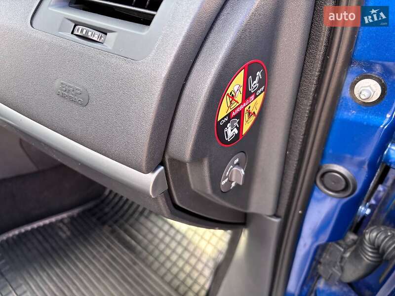 Универсал Renault Megane 2008 в Ромнах