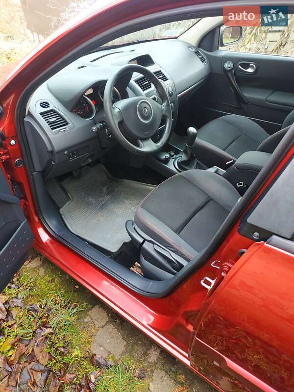 Седан Renault Megane 2007 в Чернигове