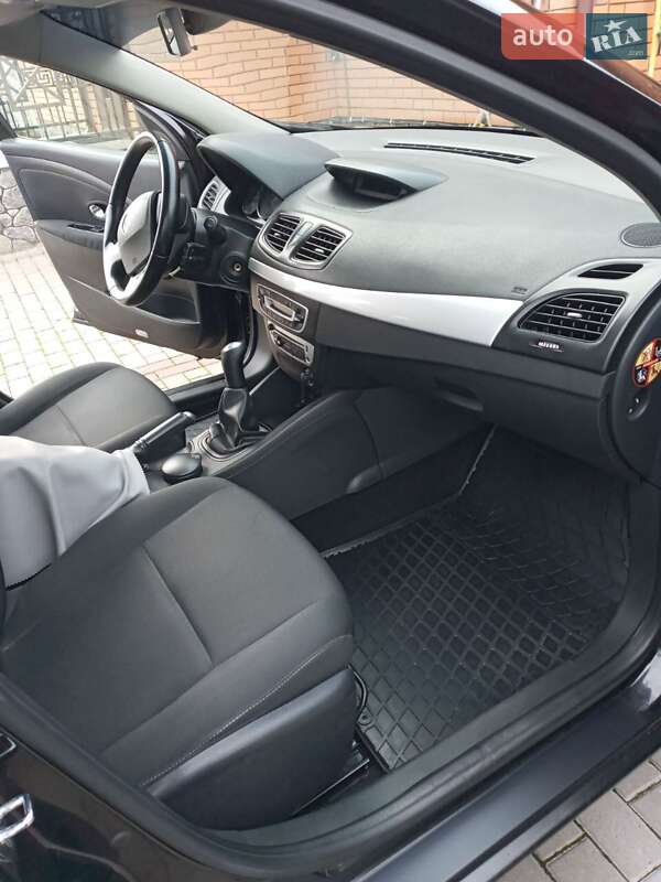 Хэтчбек Renault Megane 2011 в Виннице фото 12 Хэтчбек Renault Megane 2011 в Виннице